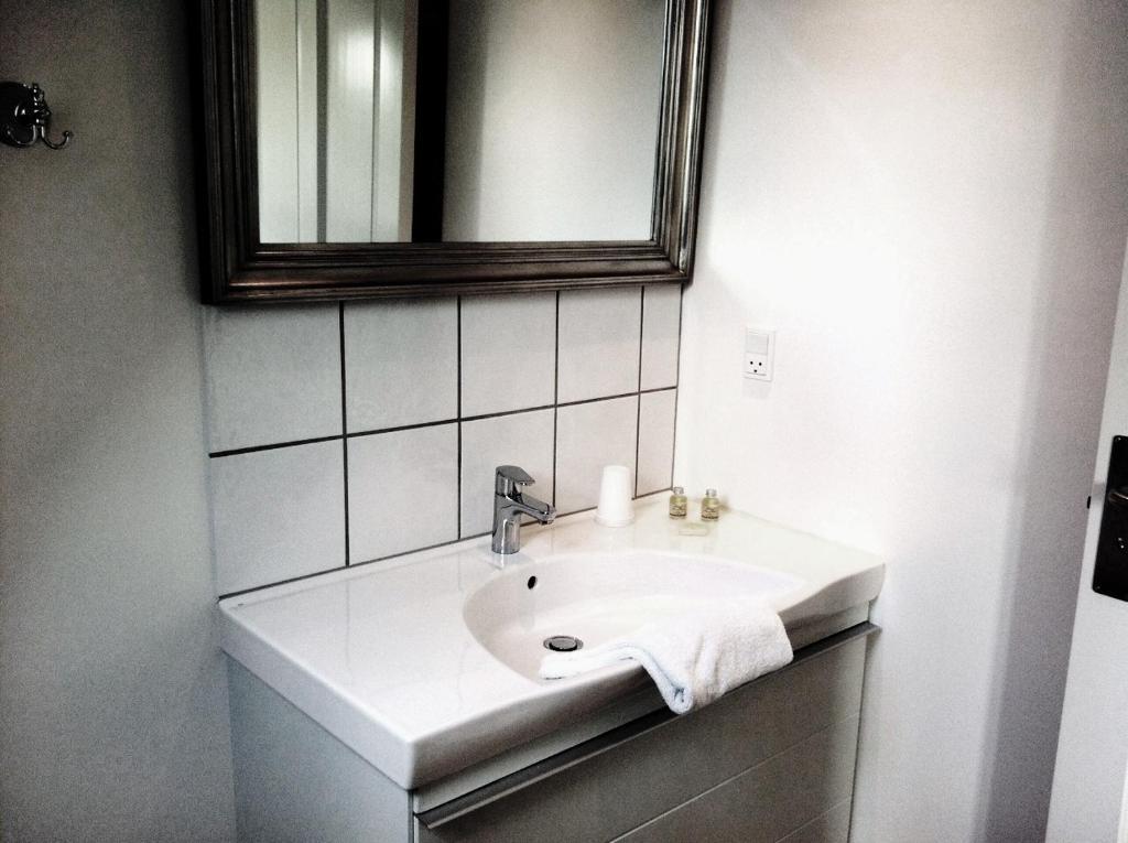 Fangel Kro & Hotel Bellinge Phòng bức ảnh